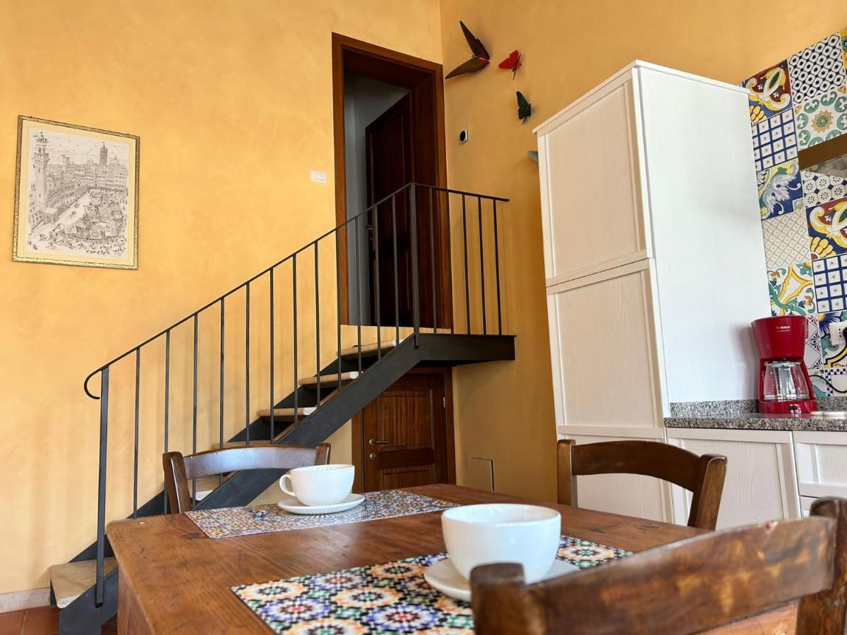 ガイオーレ・イン・キアンティ Borgo A Monti Di Sottoヴィラ エクステリア 写真
