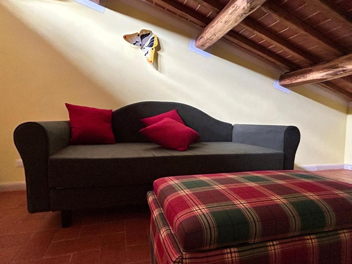 ガイオーレ・イン・キアンティ Borgo A Monti Di Sottoヴィラ エクステリア 写真