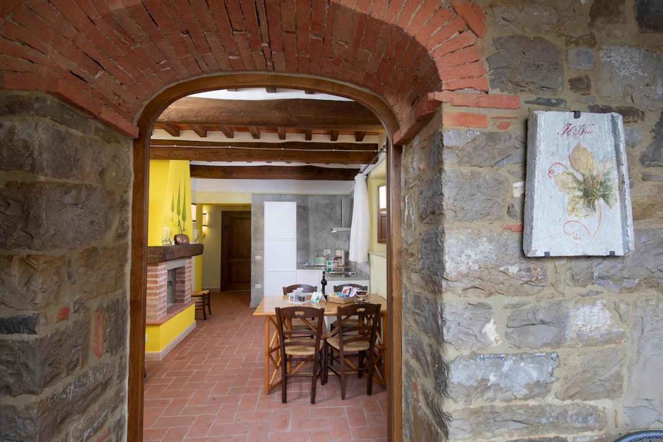 ガイオーレ・イン・キアンティ Borgo A Monti Di Sottoヴィラ エクステリア 写真